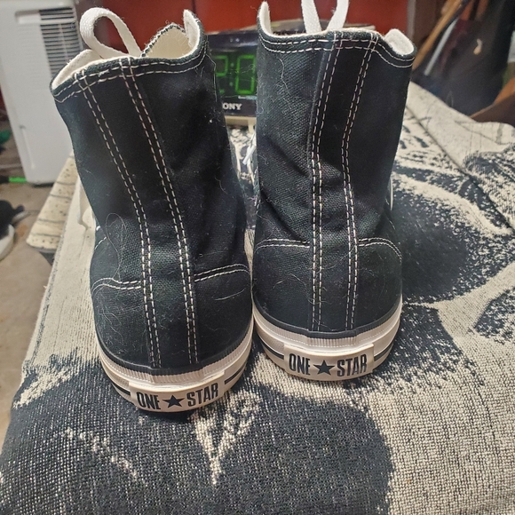 Black High top Converse - Picture 5 of 6